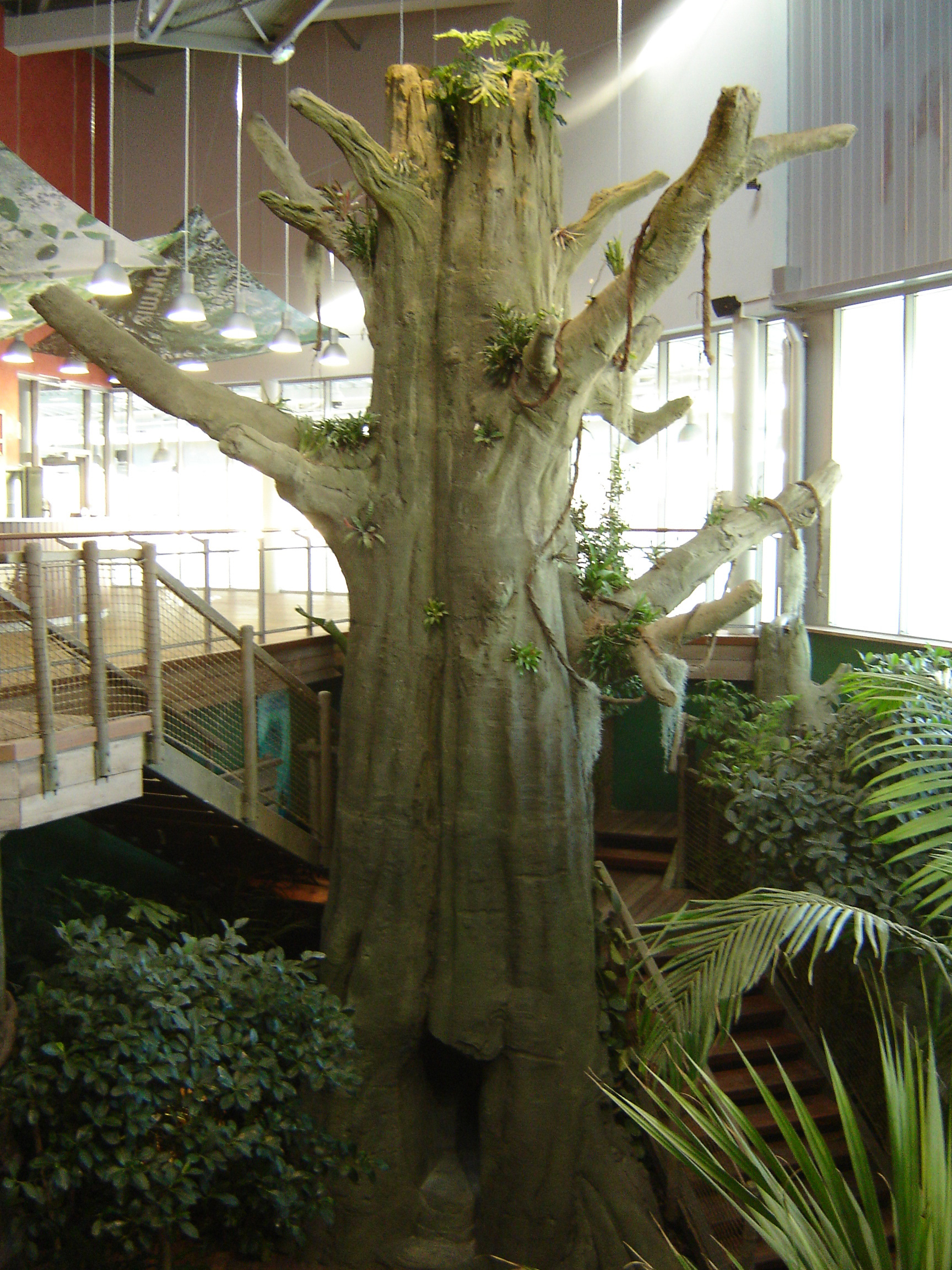 Arbre à parole (Mare Nostrum, Montpellier)
