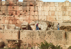 Soubassement à Baalbek au Liban