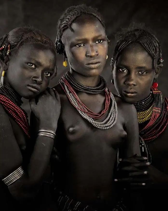 Dassanech en Ethiopie (Jimmy Nelson)