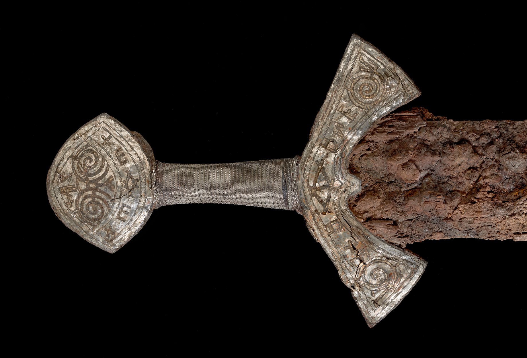 Épée de Norvège vieille de 1 100 ans.