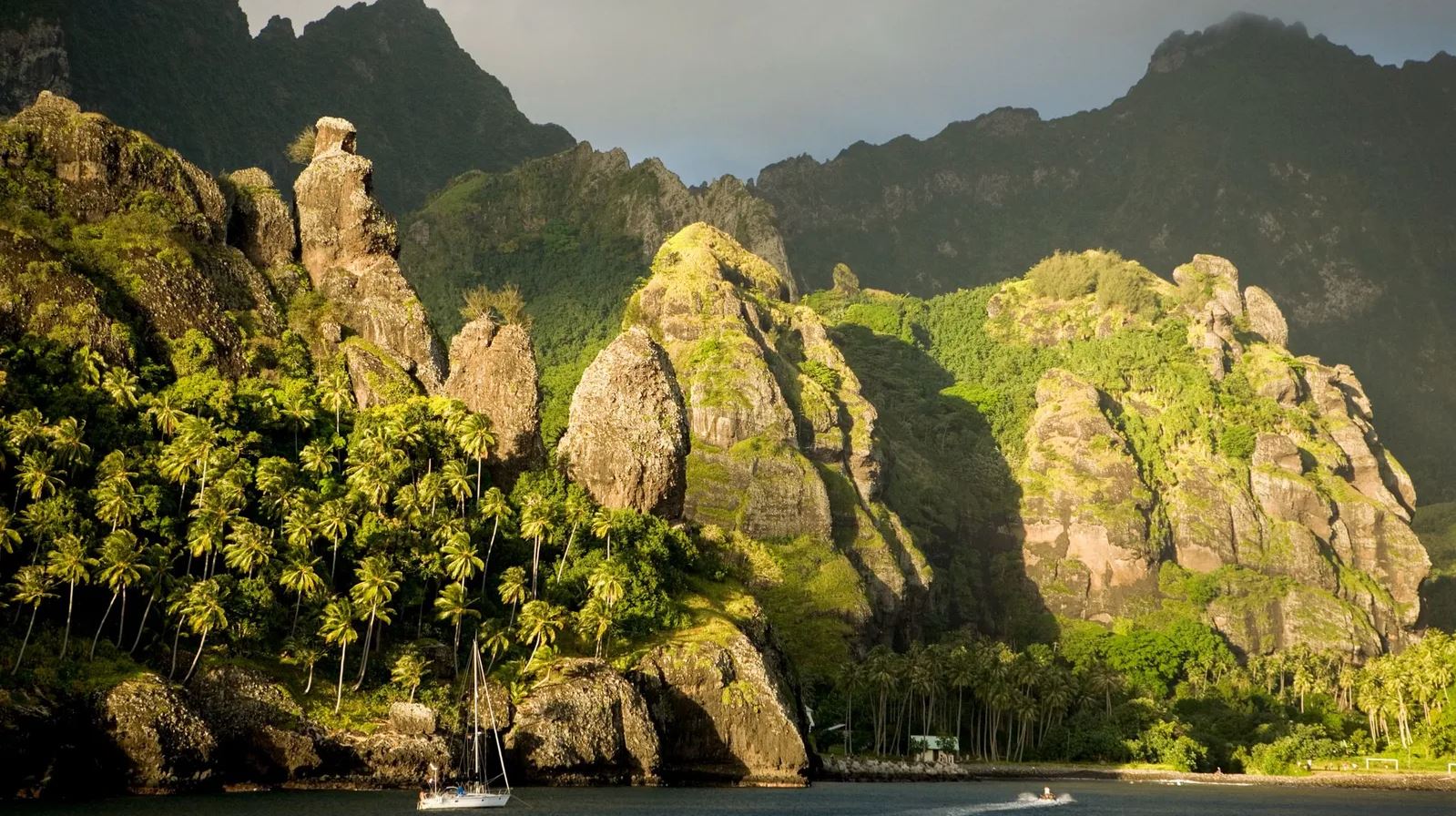 Fatu Hiva, l'île la plus méridionale, la plus au sud des Marquises.