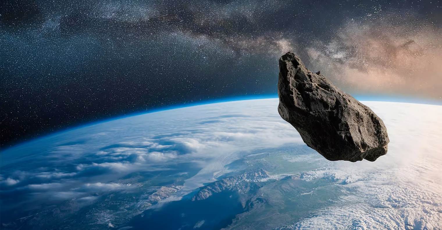 Mini-lune ou mini-Atlantide, astéroïde 2024 PT5 en survol au-dessus de la Terre.
